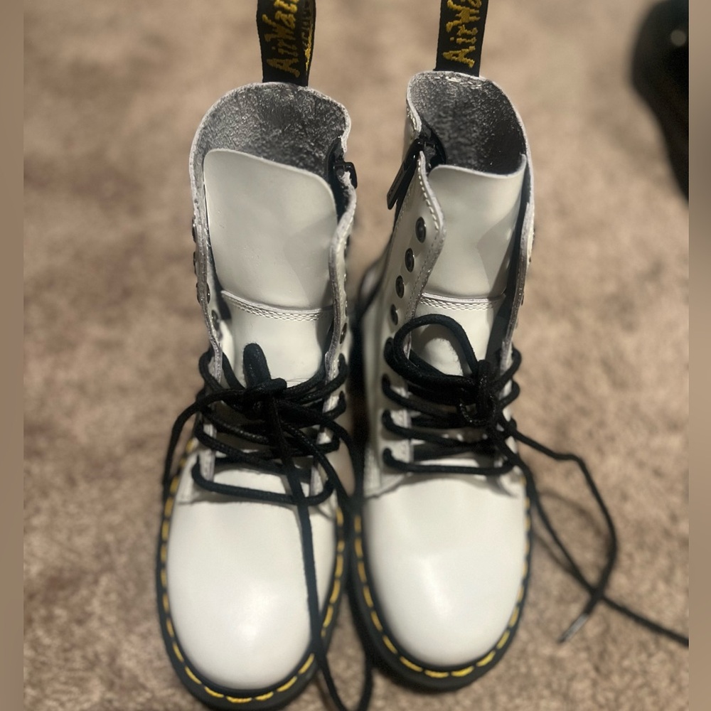 Dr Martens platform boots
